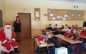 Mikołaj w klasie 4b (4)