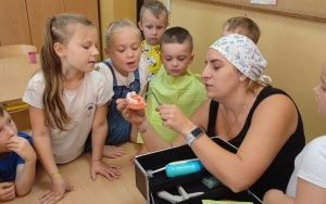  Warsztaty edukacyjne dotyczące higienizacji jamy ustnej w klasie 0 a (3)